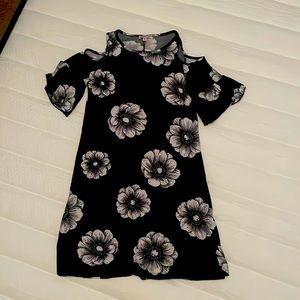 black and white flower off the shoulder dress
